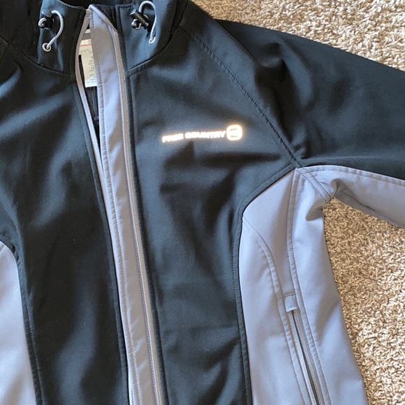 Free Country Women’s Jacket - Picture 2 of 6